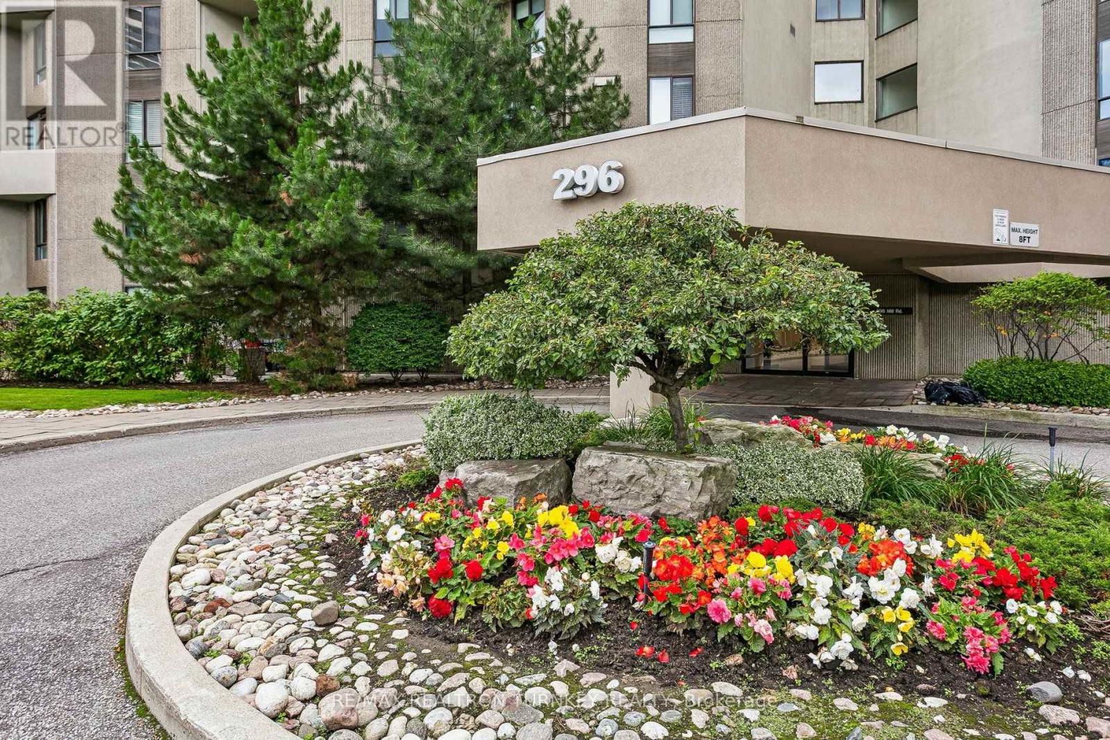 A12 - 296 Mill Road, Toronto, Ontario  M9C 4X8 - Photo 47 - W13715646