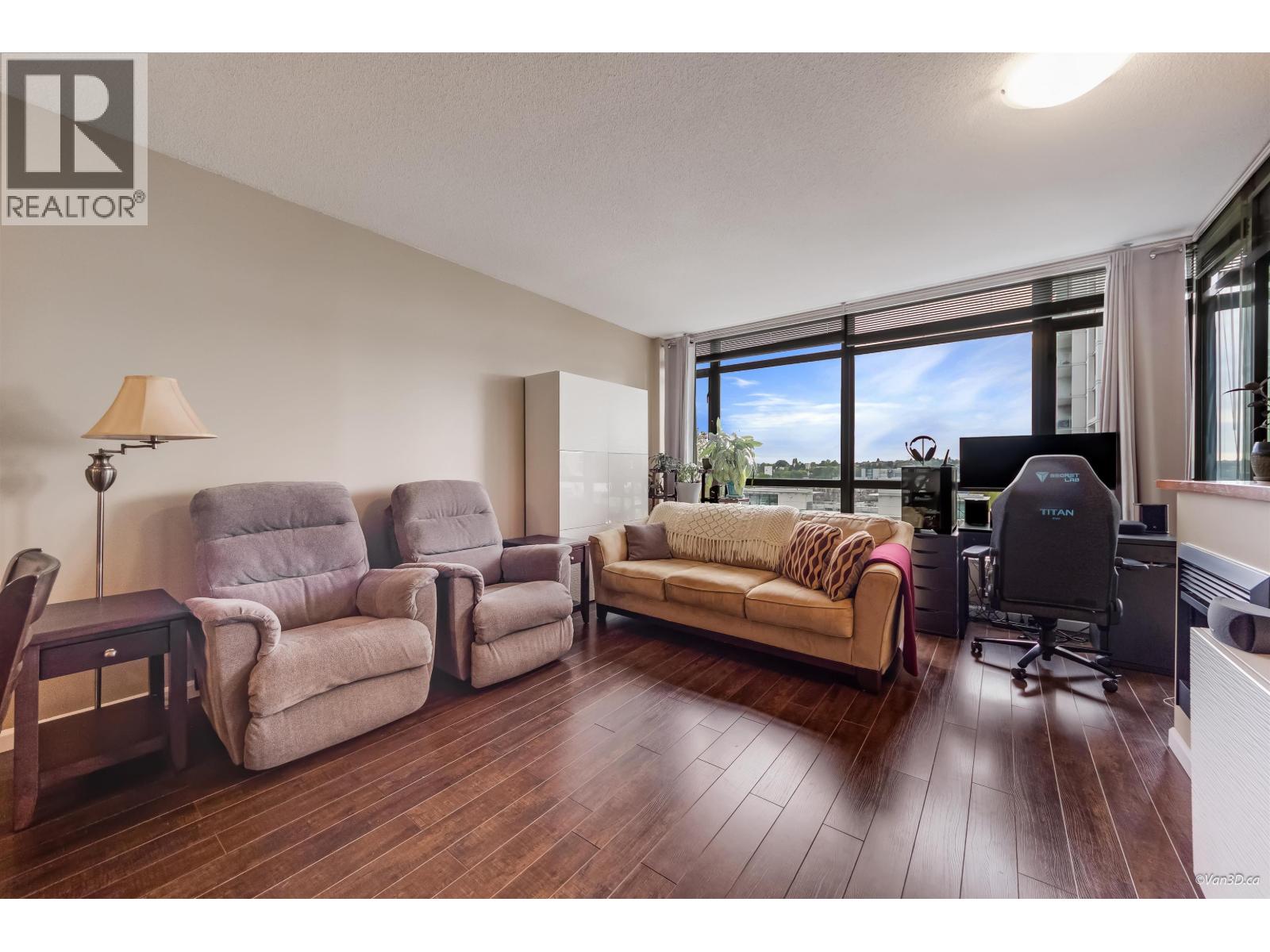 501 4132 Halifax Street, Burnaby, British Columbia  V5C 6V1 - Photo 3 - R3163458