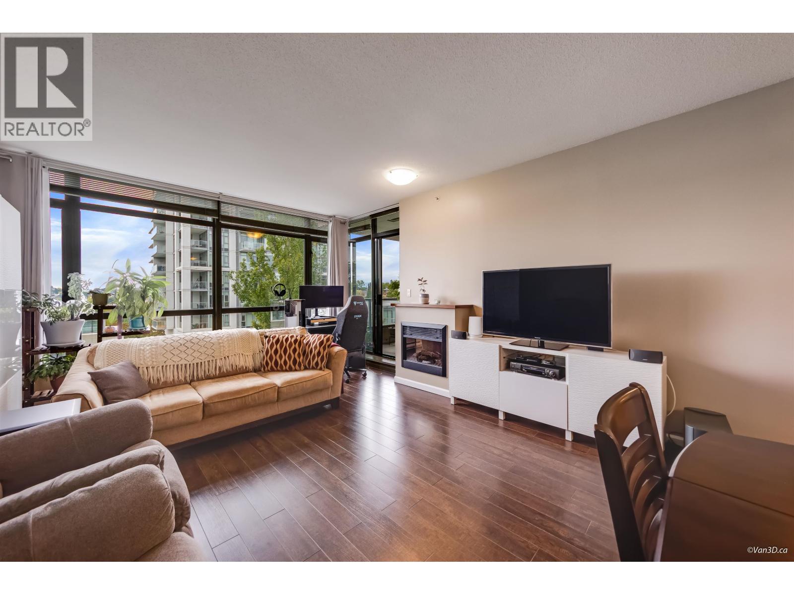 501 4132 HALIFAX STREET, burnaby, British Columbia
