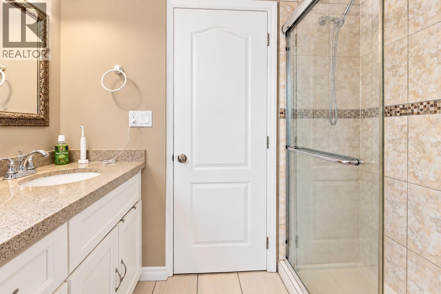 4158 Kenny Court, Burnaby, British Columbia V5J 1L3 - Photo 25 - R3163612