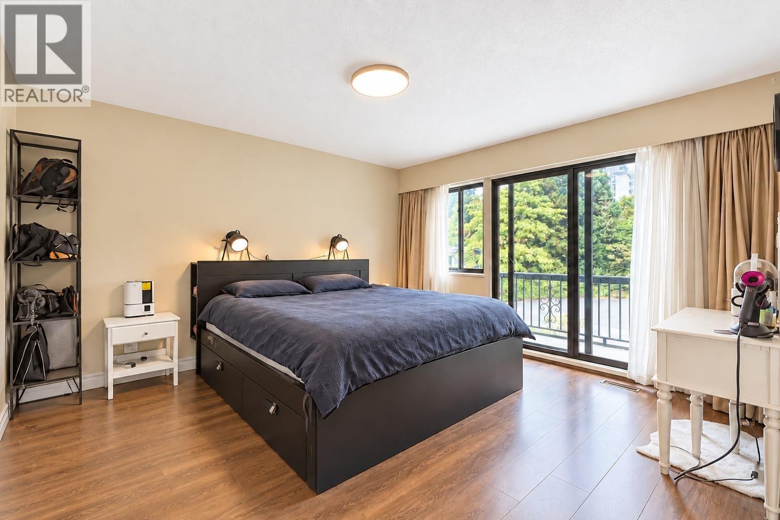 4158 Kenny Court, Burnaby, British Columbia V5J 1L3 - Photo 13 - R3163612