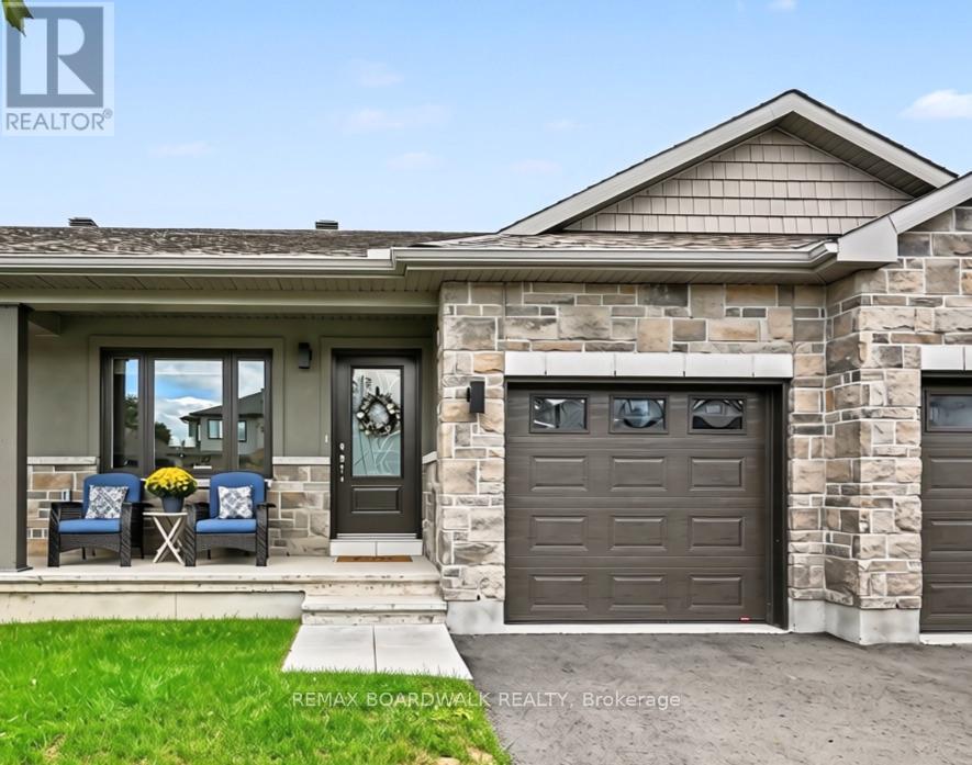 100 Seabert Drive, Arnprior, Ontario  K7S 0K1 - Photo 1 - X13763940