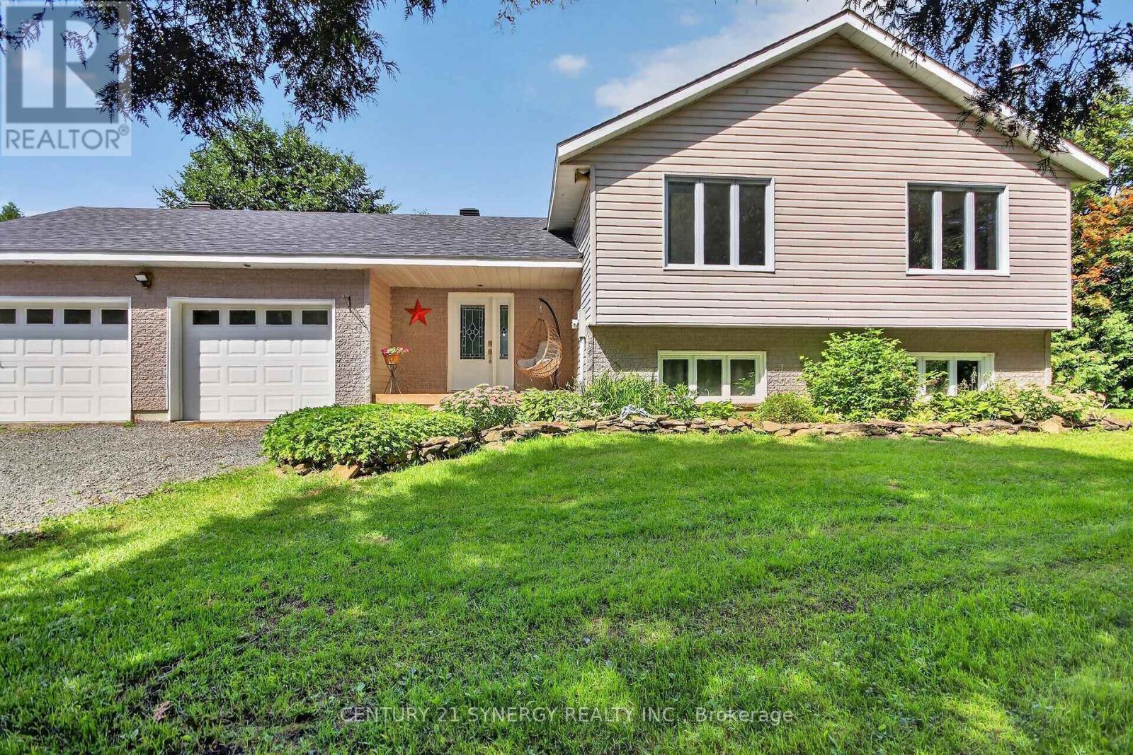 496 William Campbell Road, Montague, Ontario  K7A 4S6 - Photo 3 - X13763952