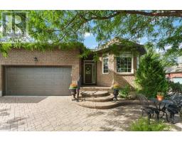 121 BARTLETT PRIVATE, Ottawa, Ontario