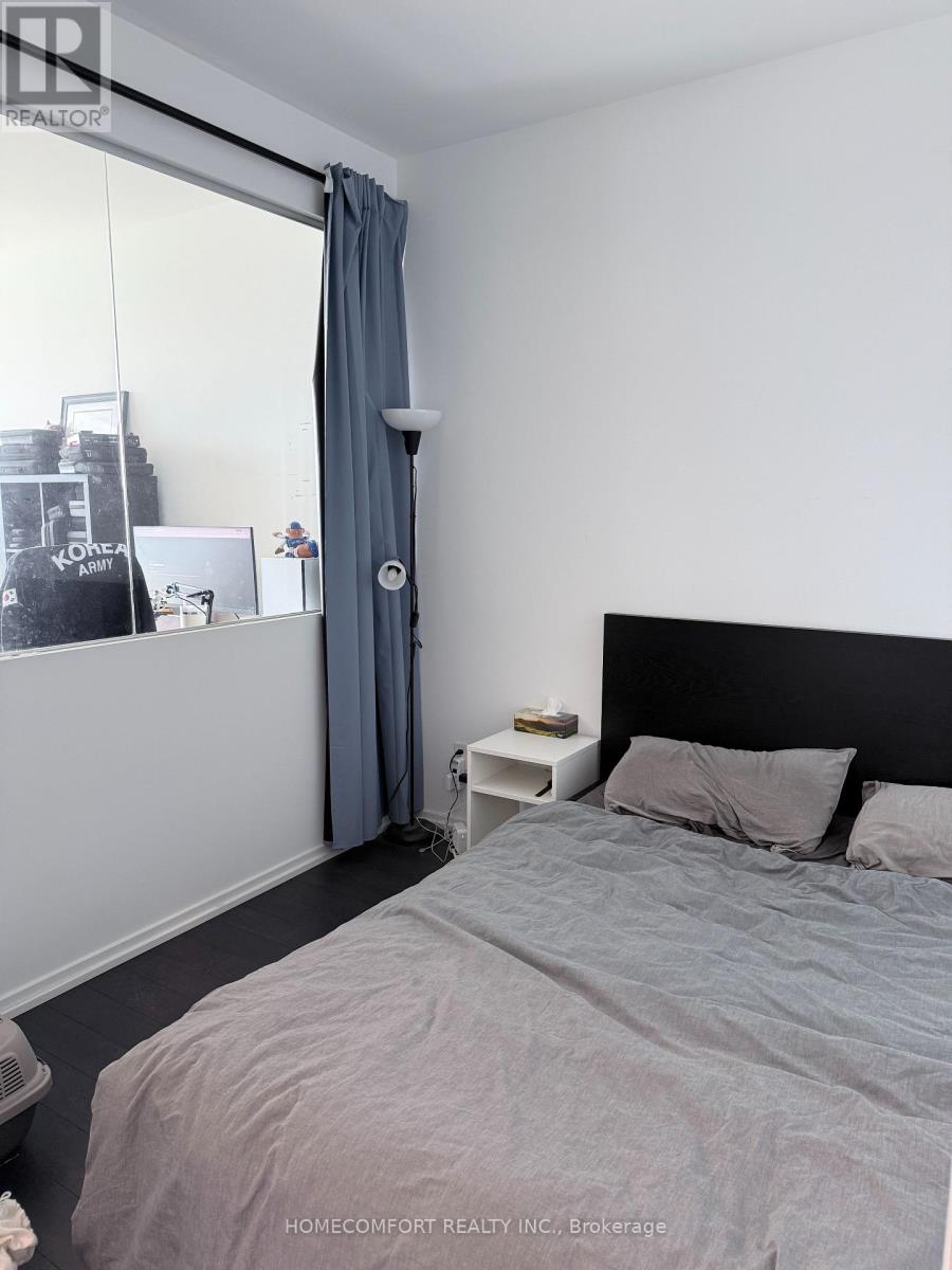 2911 - 197 Yonge Street, Toronto, Ontario  M5B 1M4 - Photo 10 - C13763972