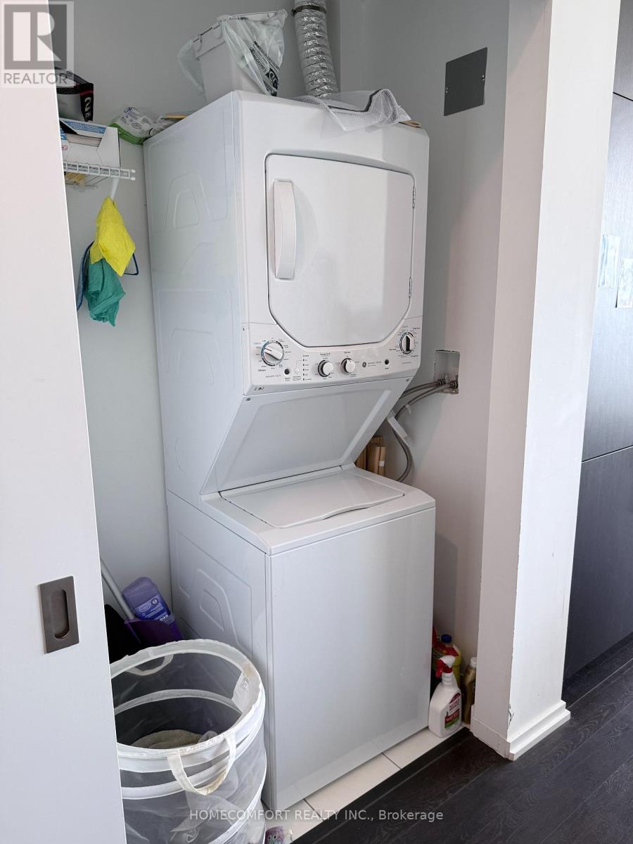 2911 - 197 Yonge Street, Toronto, Ontario  M5B 1M4 - Photo 13 - C13763972
