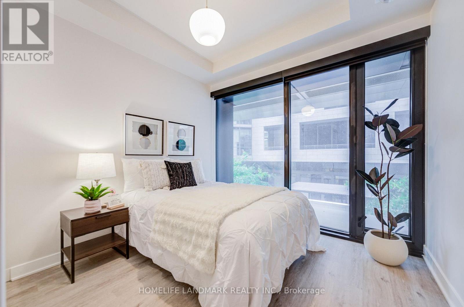 Th05 - 55 Charles Street E, Toronto, Ontario  M4Y 0J1 - Photo 15 - C13763980