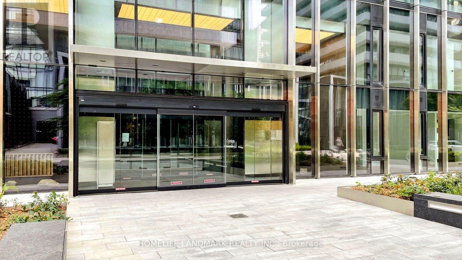 Th05 - 55 Charles Street E, Toronto, Ontario  M4Y 0J1 - Photo 2 - C13763980