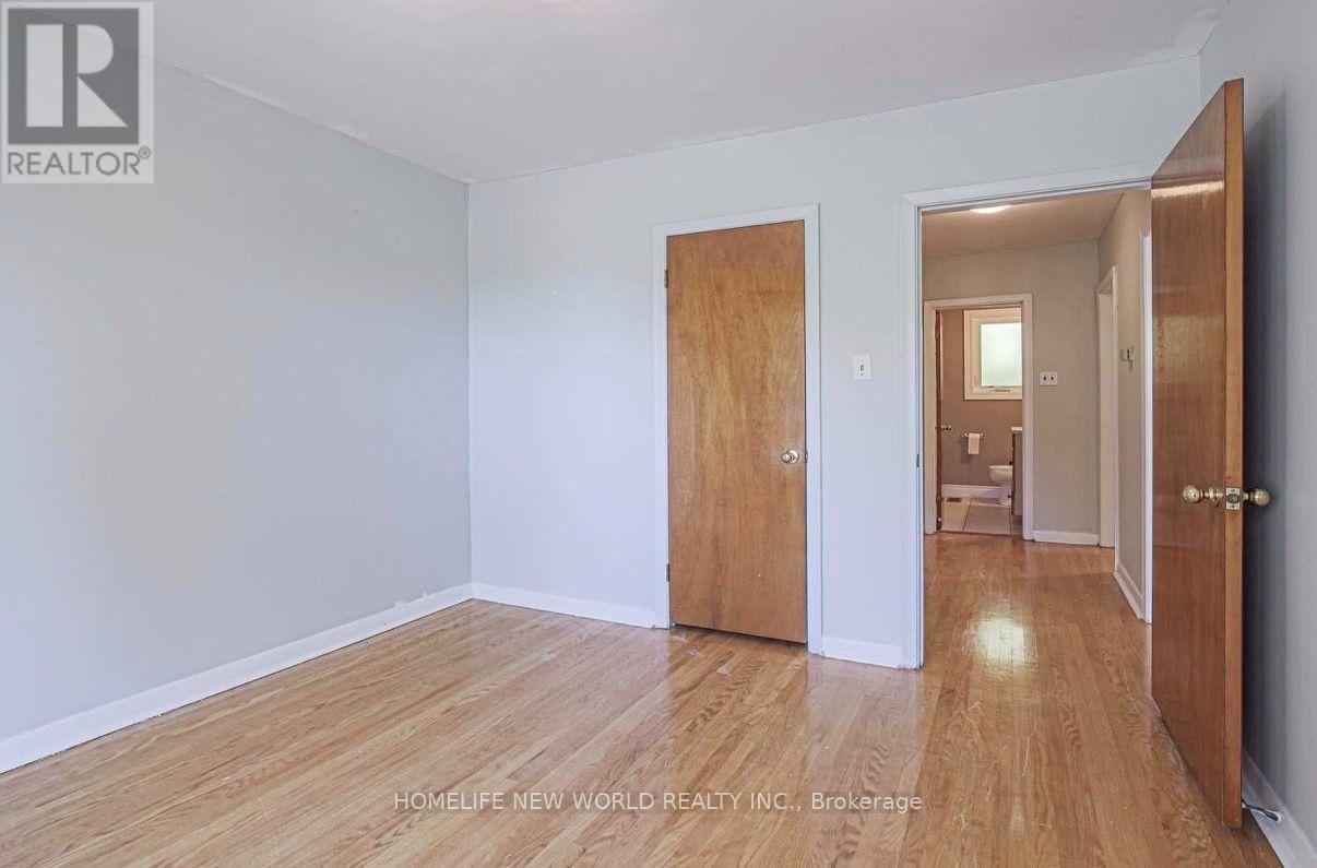 23 Chase Road, Toronto, Ontario  M2J 2S1 - Photo 11 - C13764020