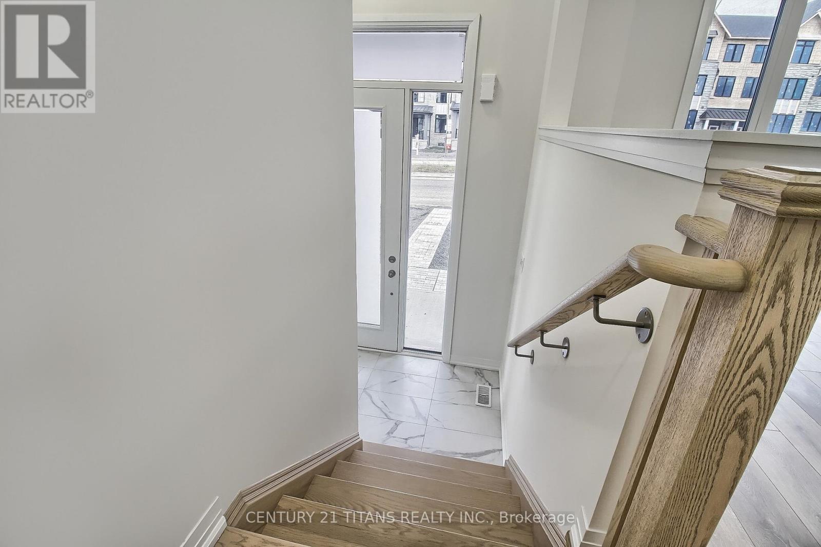 2733 Peter Matthews Drive, Pickering, Ontario  L1X 0M2 - Photo 6 - E13763946
