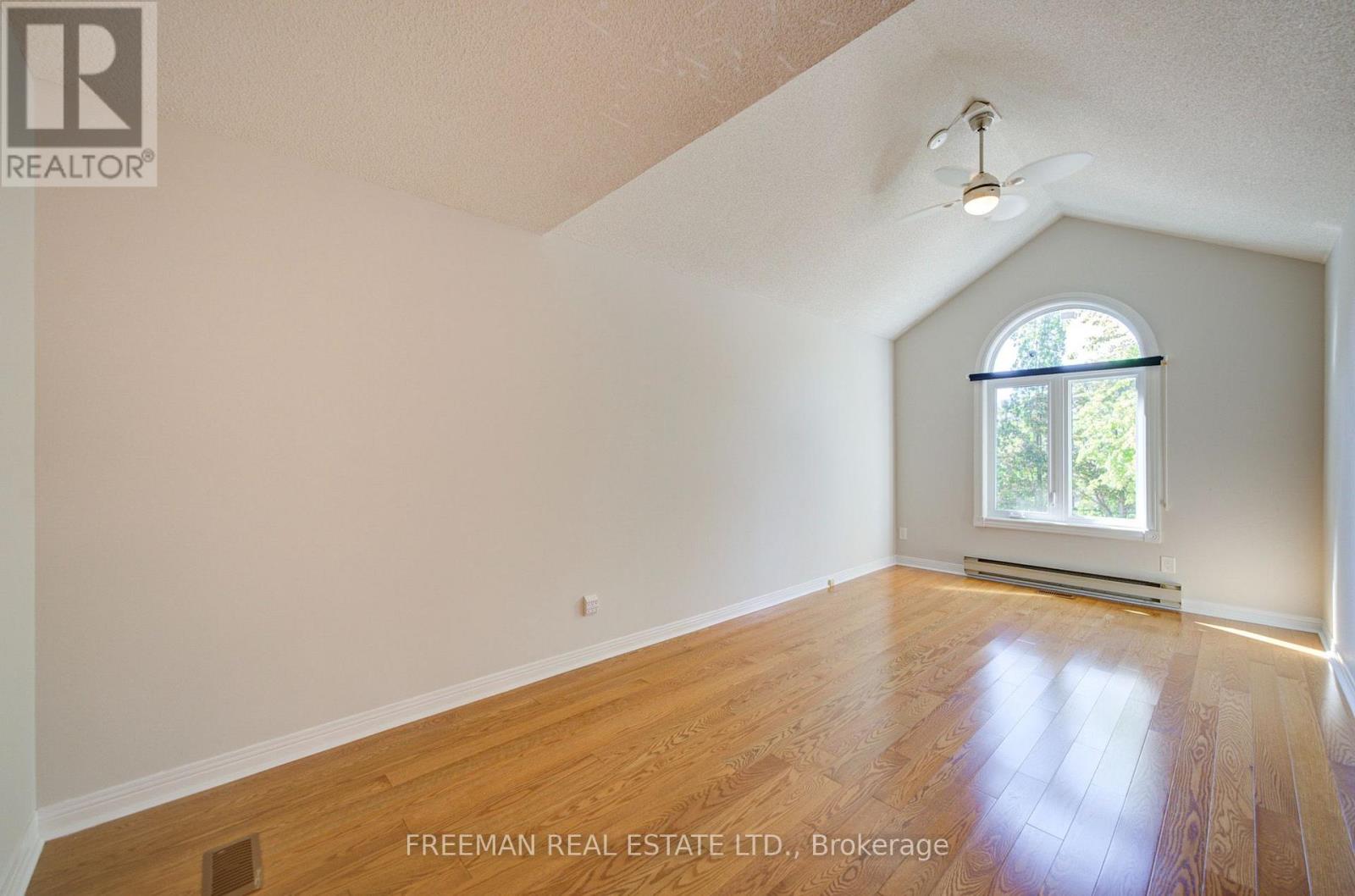 107 Brownstone Circle, Vaughan, Ontario  L4J 7R1 - Photo 19 - N13763942