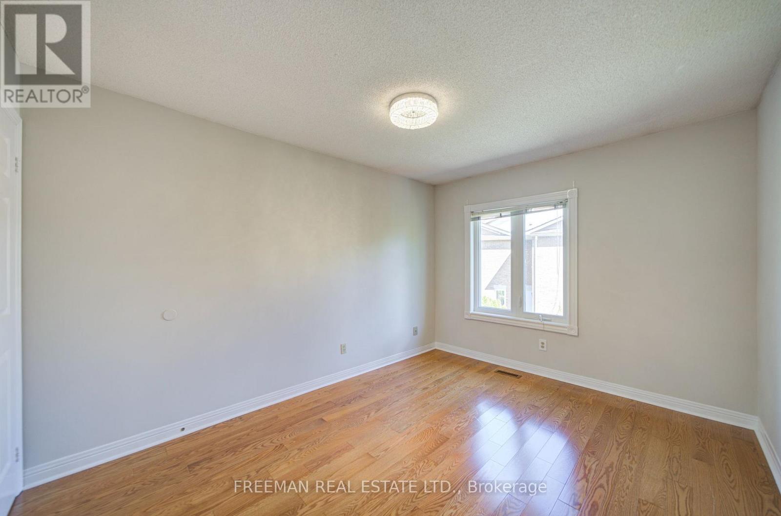 107 Brownstone Circle, Vaughan, Ontario  L4J 7R1 - Photo 31 - N13763942