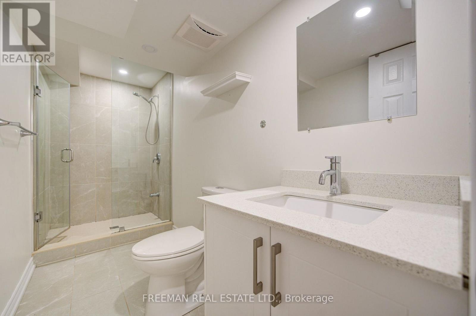 107 Brownstone Circle, Vaughan, Ontario  L4J 7R1 - Photo 42 - N13763942