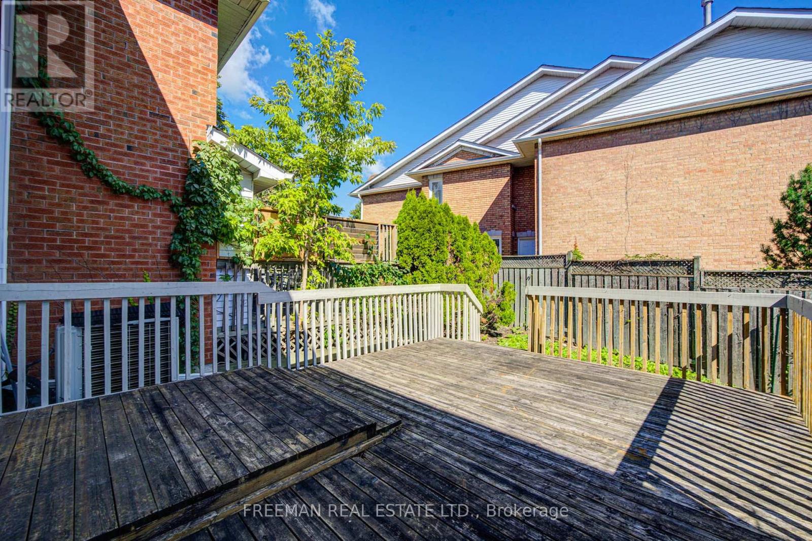 107 Brownstone Circle, Vaughan, Ontario  L4J 7R1 - Photo 46 - N13763942