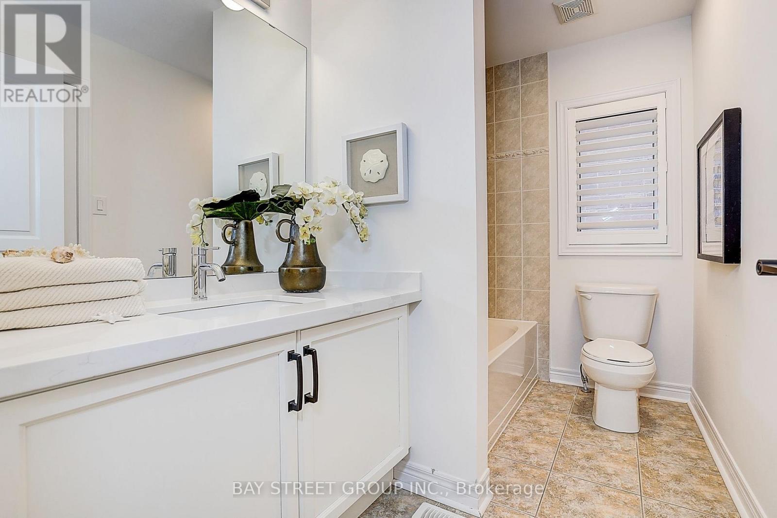56 Busch Avenue, Markham, Ontario  L6C 0V4 - Photo 45 - N13764024