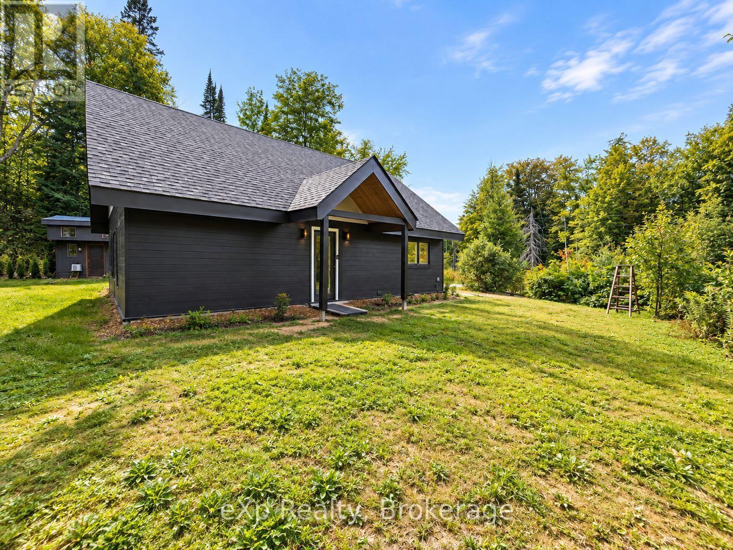 422 Balsam Chutes Road, Huntsville, Ontario  P0B 1L0 - Photo 35 - X13763998