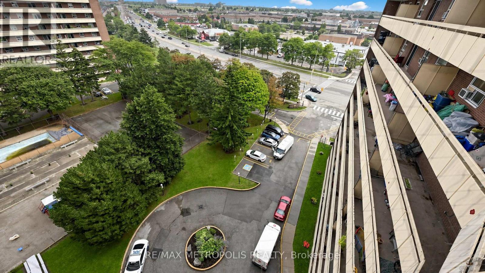 1006 - 3555 Derry Road E, Mississauga, Ontario  L4T 1B2 - Photo 32 - W13763978