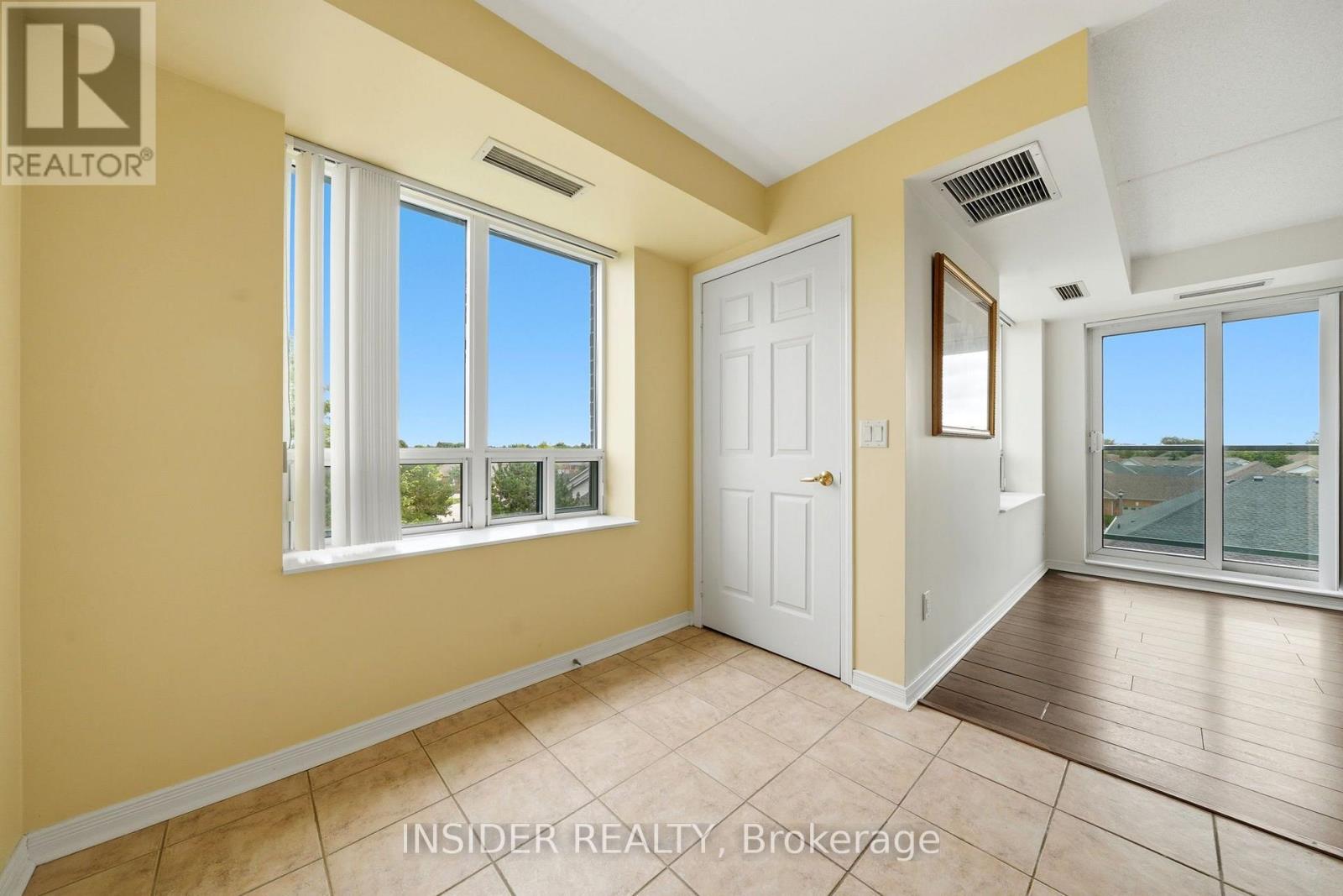 315 - 25 Via Rosedale Way, Brampton, Ontario  L6R 3J8 - Photo 10 - W13763990
