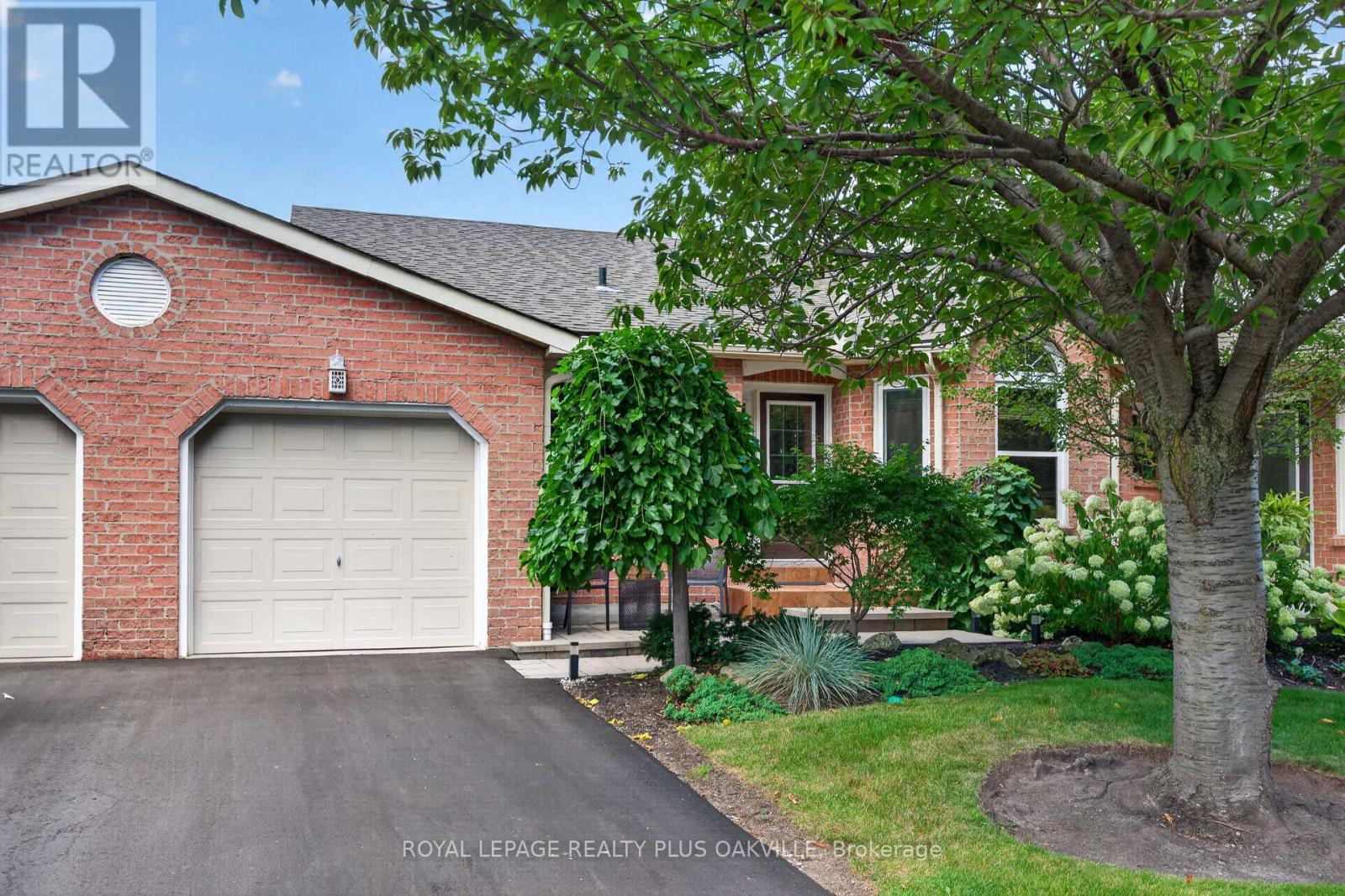 53 - 5255 LAKESHORE ROAD, Burlington, Ontario