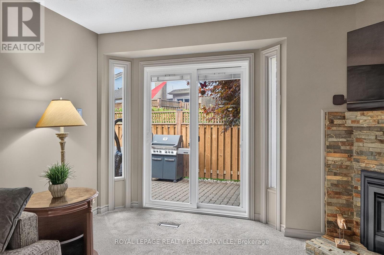53 - 5255 Lakeshore Road, Burlington, Ontario  L7L 5X9 - Photo 6 - W13764004