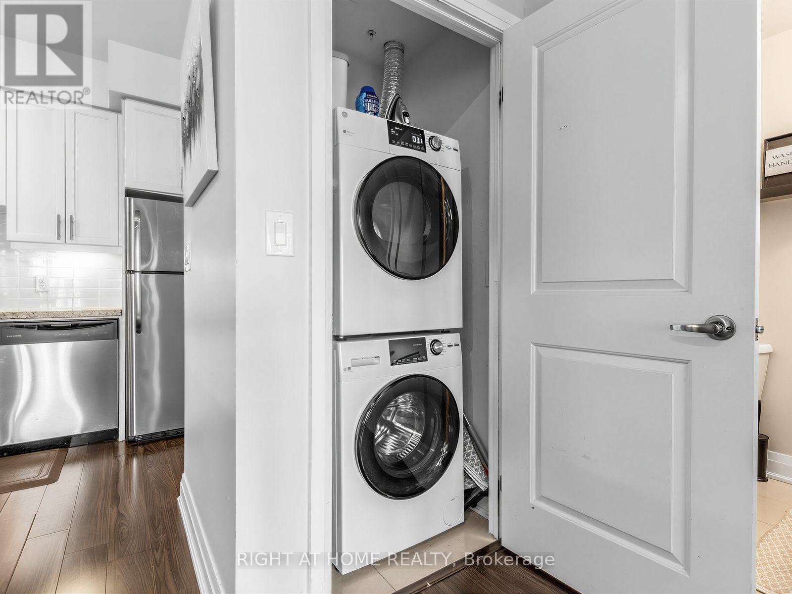 808 - 24 Woodstream Boulevard, Vaughan, Ontario  L4L 8C4 - Photo 18 - N13764010