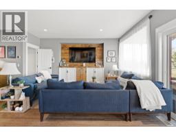 1160 Goldfinch Place, Kelowna, British Columbia V1W 5M1 - Photo 9 - 10398822