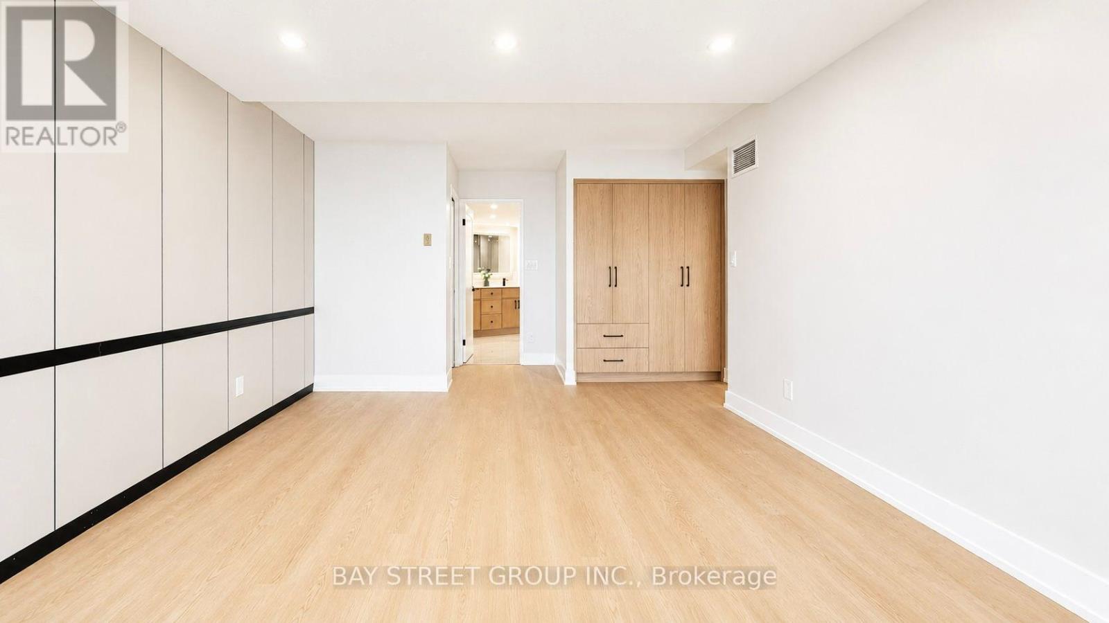 2201 - 85 Skymark Drive, Toronto, Ontario  M2H 3P2 - Photo 47 - C13643034