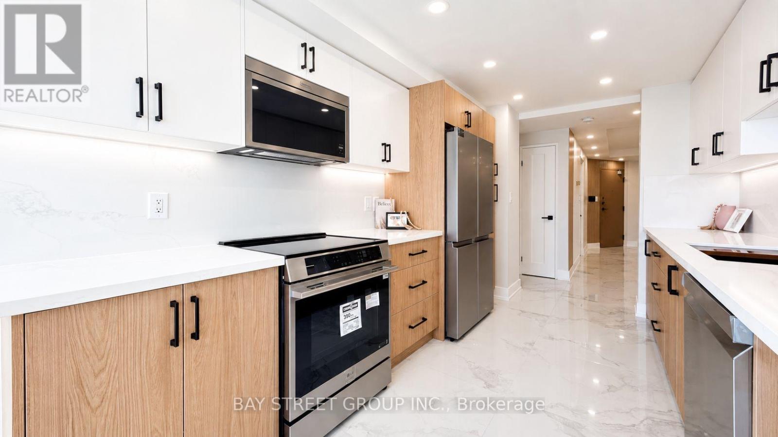 2201 - 85 Skymark Drive, Toronto, Ontario  M2H 3P2 - Photo 9 - C13643034