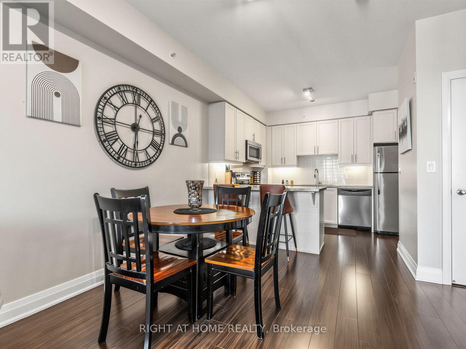 808 - 24 Woodstream Boulevard, Vaughan, Ontario  L4L 8C4 - Photo 9 - N13764010