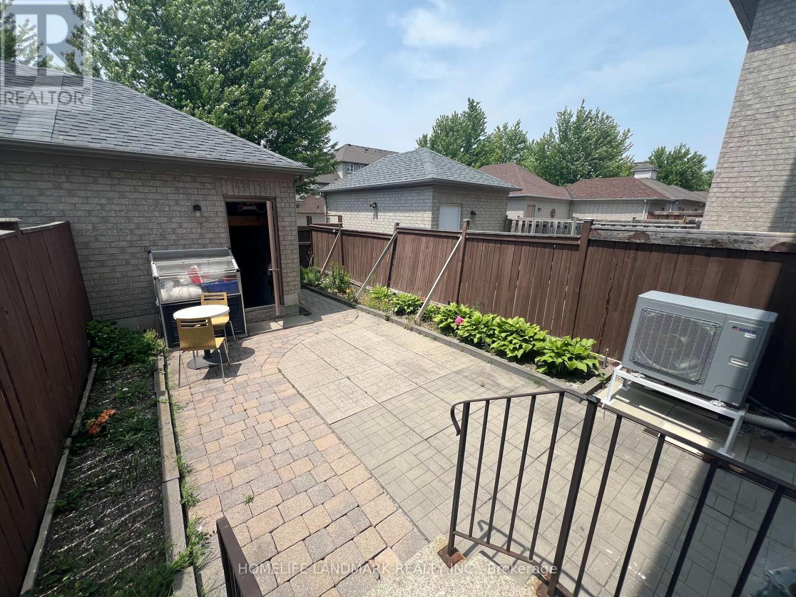 8 Baffin Court, Richmond Hill, Ontario  L4B 4J7 - Photo 13 - N13729852