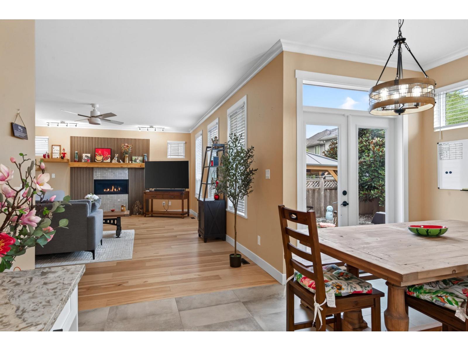 6876 192a Street, Surrey, British Columbia  V4N 0B7 - Photo 16 - R3163636