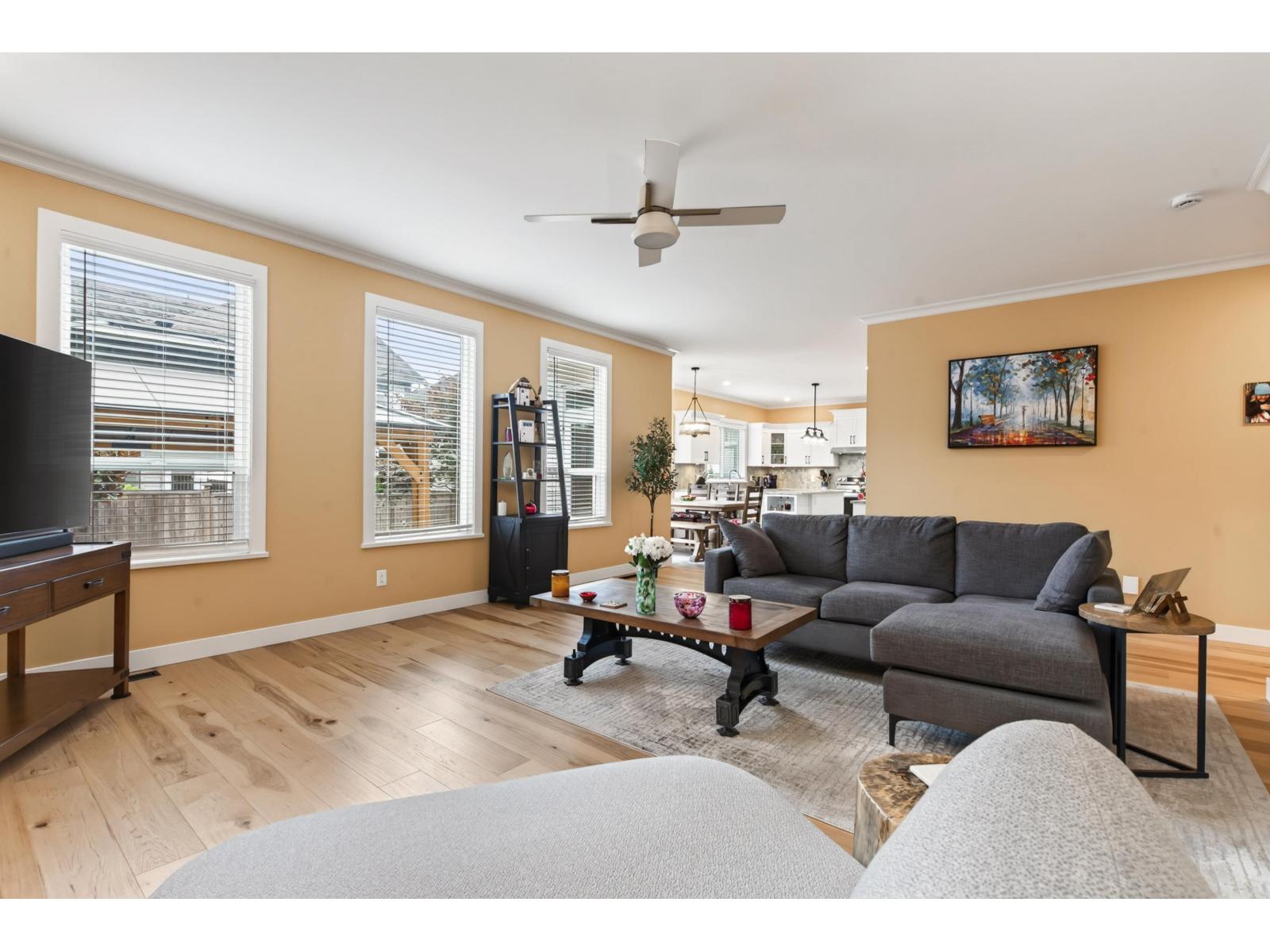 6876 192a Street, Surrey, British Columbia  V4N 0B7 - Photo 9 - R3163636