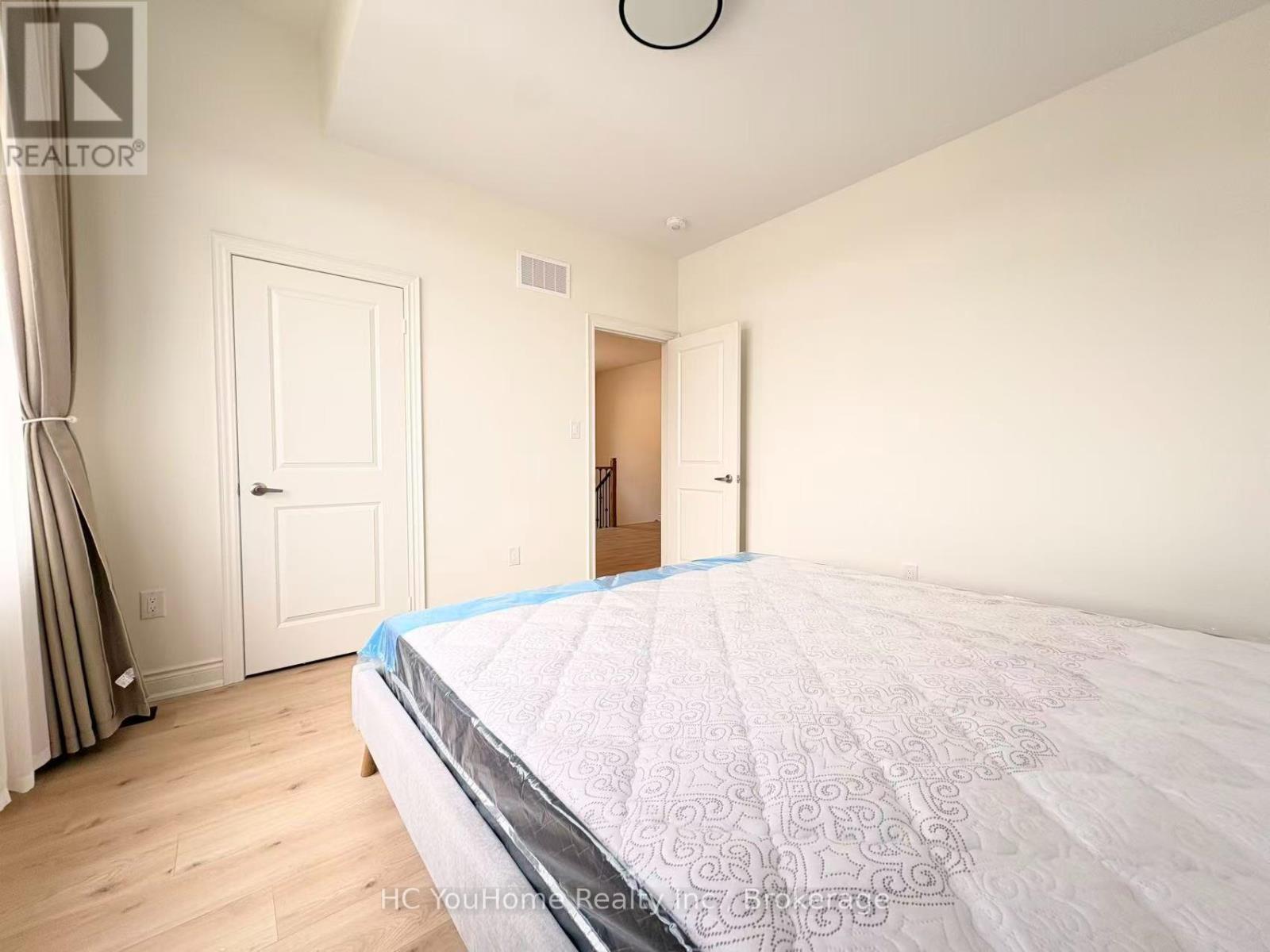 5 Monticola Avenue, Richmond Hill, Ontario  L4B 0J1 - Photo 12 - N13764050