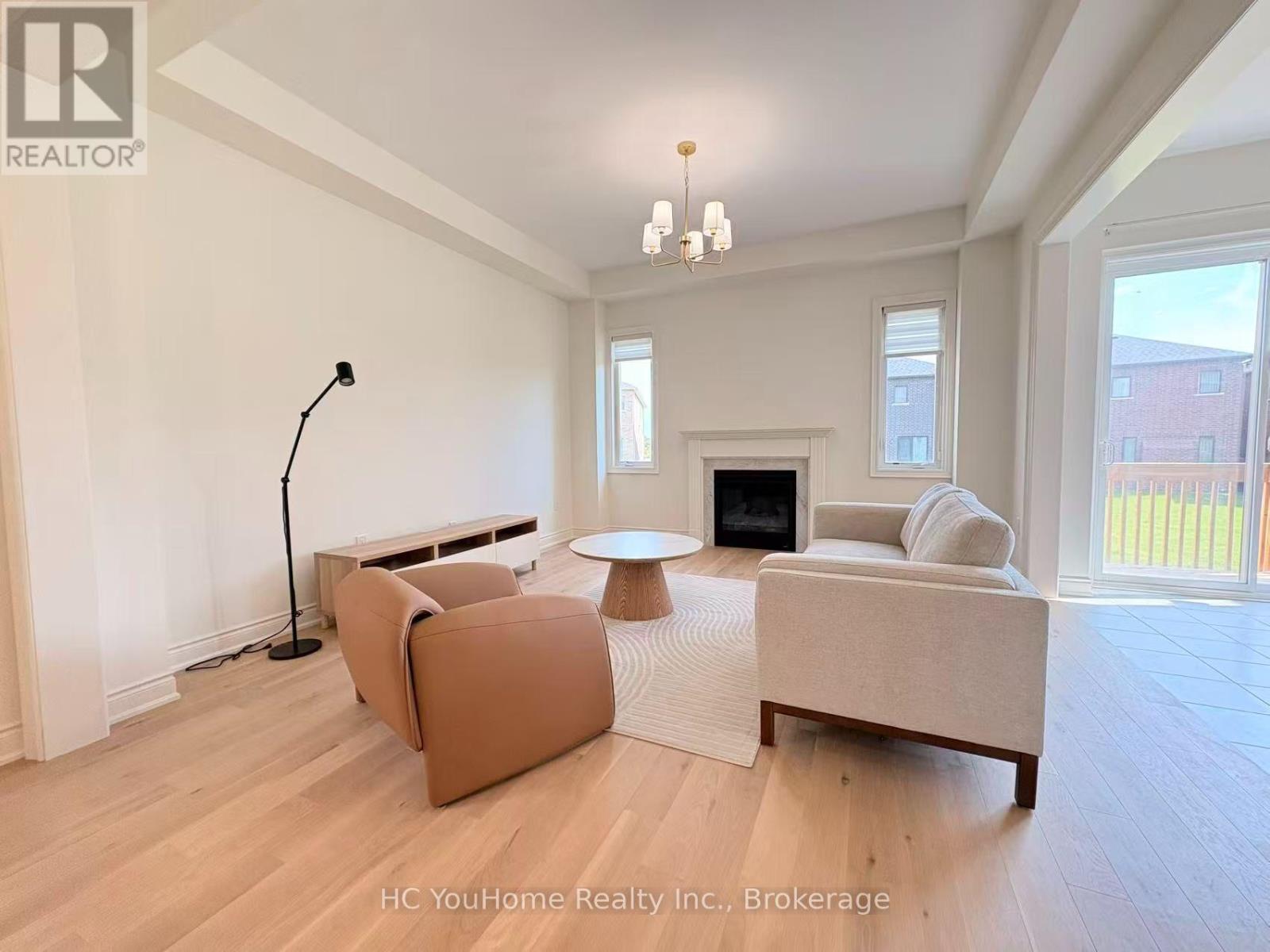 5 Monticola Avenue, Richmond Hill, Ontario  L4B 0J1 - Photo 6 - N13764050