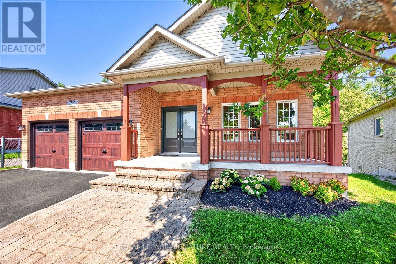 10 Purt Court, Barrie, Ontario  L4N 9K7 - Photo 2 - S13764038