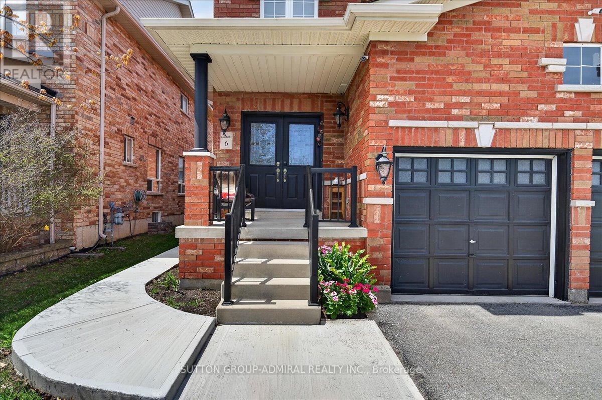 6 White Crescent, Barrie, Ontario  L4N 7M1 - Photo 2 - S13764042