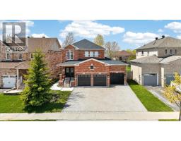 6 WHITE CRESCENT, Barrie, Ontario