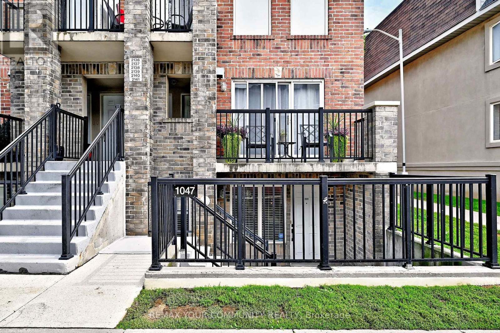 1047 - 115 George Appleton Way, Toronto, Ontario  M3M 0A2 - Photo 2 - W13764054