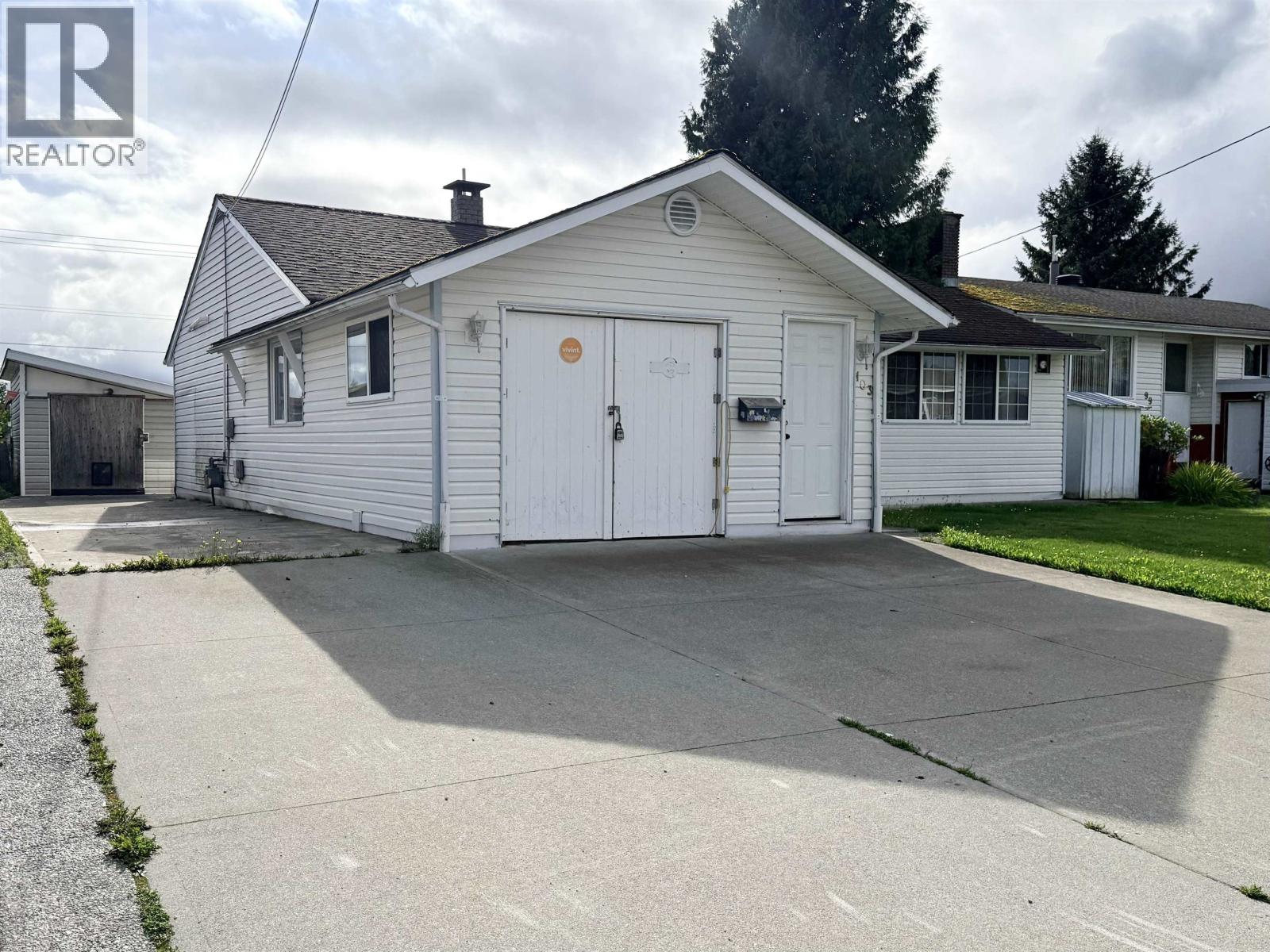 103 Raley Street, Kitimat, British Columbia  V8C 1G9 - Photo 2 - R3163377