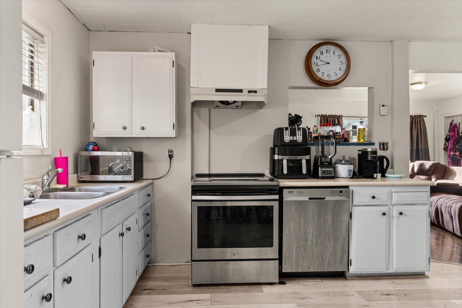 7680 Blott Street, Mission, British Columbia  V2V 3K3 - Photo 9 - R3102994