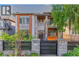 1806 TENTH AVENUE, New Westminster, British Columbia