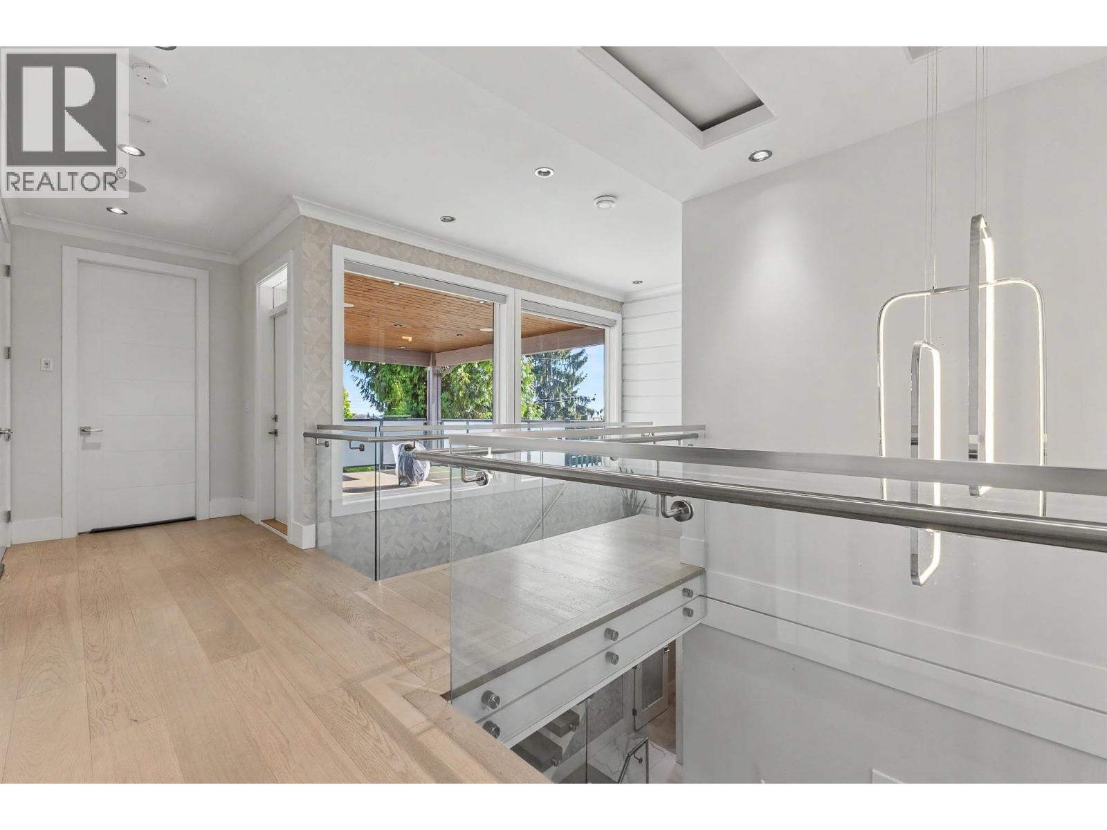 1806 Tenth Avenue, New Westminster, British Columbia  V3M 3J5 - Photo 25 - R3162690