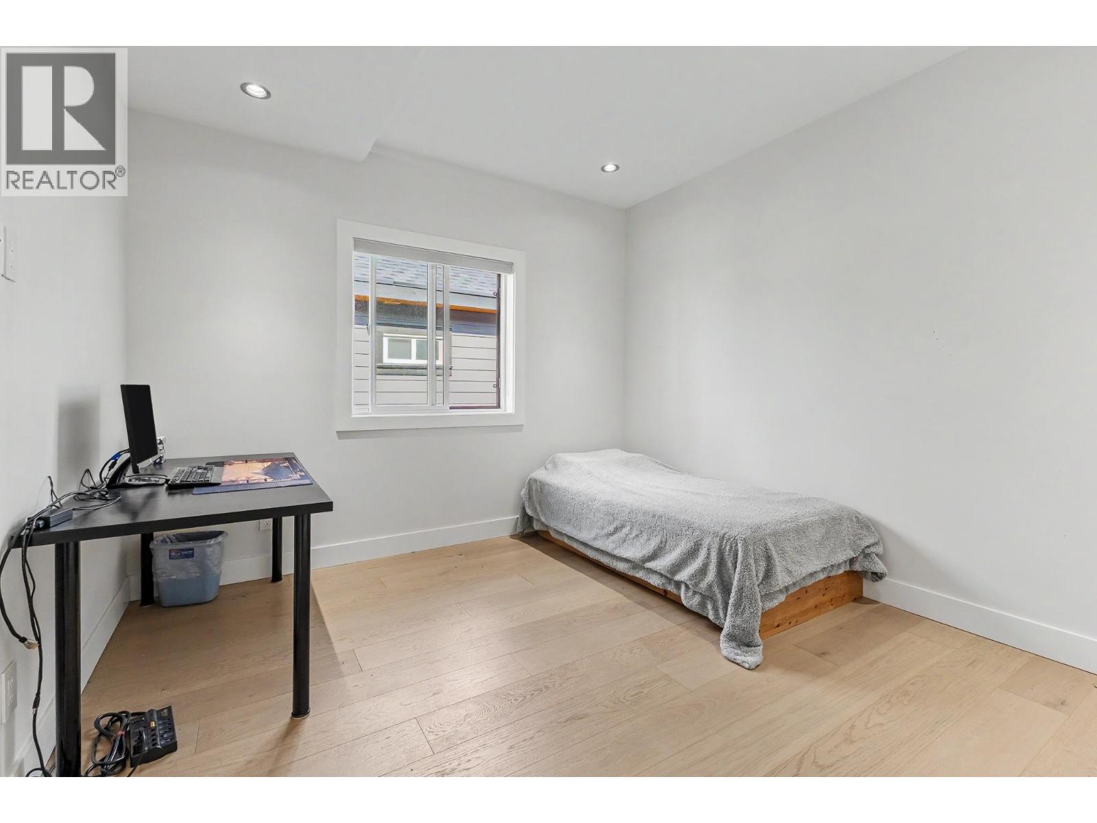 1806 Tenth Avenue, New Westminster, British Columbia  V3M 3J5 - Photo 30 - R3162690