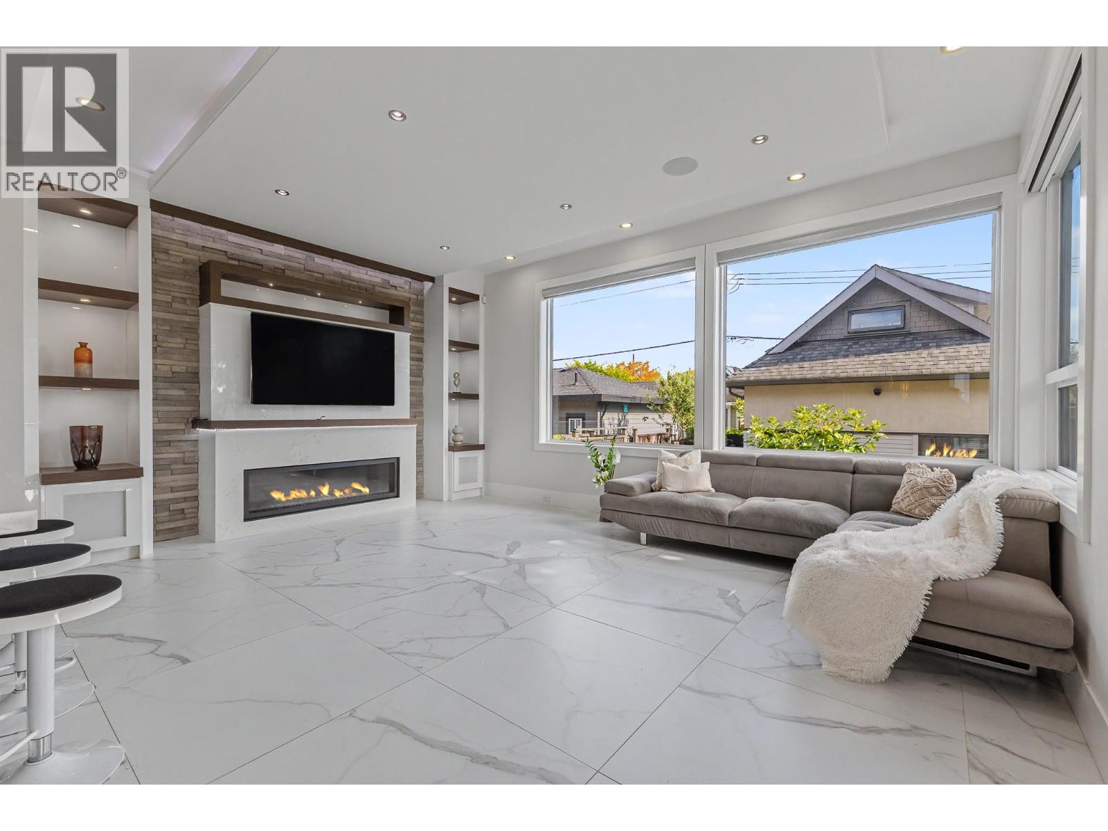 1806 Tenth Avenue, New Westminster, British Columbia  V3M 3J5 - Photo 17 - R3162690