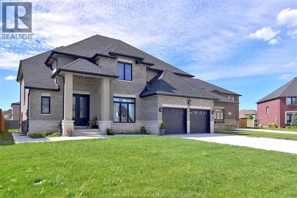 257 Arkona Court, Lakeshore, Ontario  N8L 0T1 - Photo 3 - 26022101