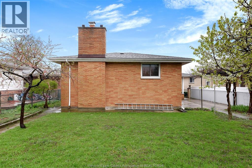 10770 Eastcourt Unit# A, Windsor, Ontario  N8R 1E8 - Photo 20 - 26021632