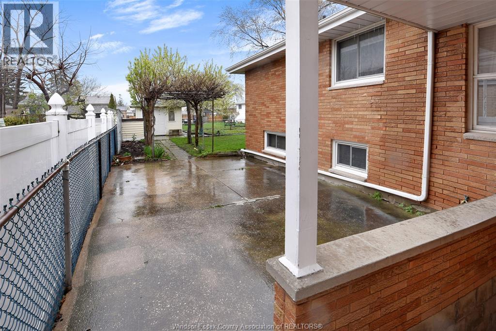 10770 Eastcourt Unit# A, Windsor, Ontario  N8R 1E8 - Photo 23 - 26021632