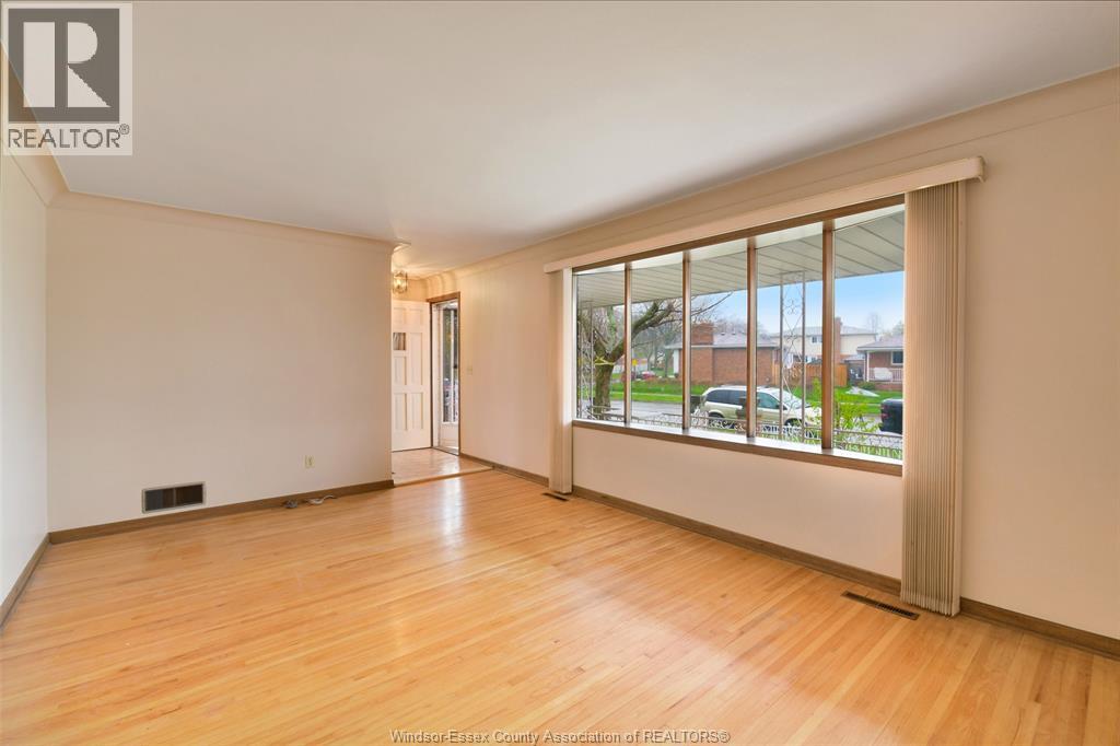 10770 Eastcourt Unit# A, Windsor, Ontario  N8R 1E8 - Photo 5 - 26021632
