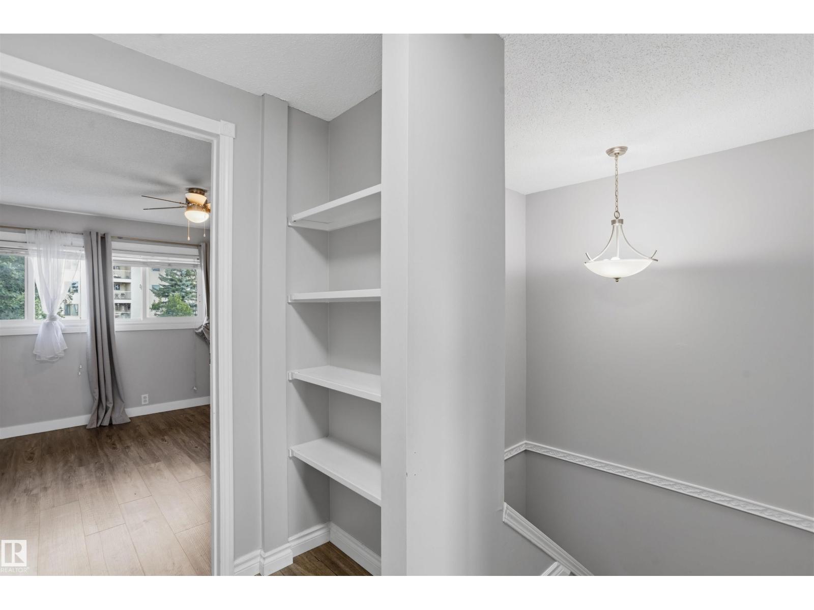 18124 93 Av NW, Edmonton, Alberta  T5T 1Y1 - Photo 14 - E4507843