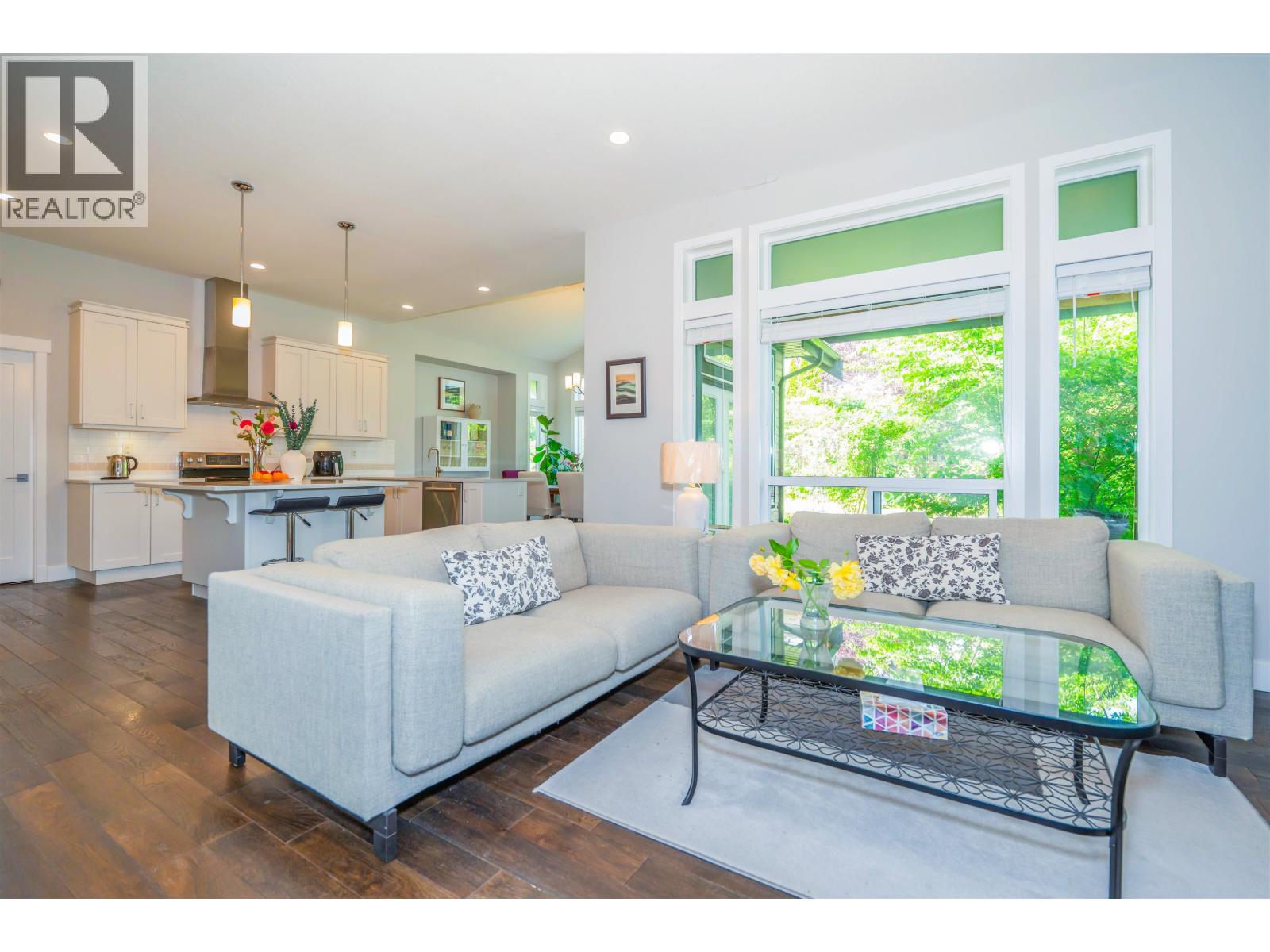 3511 Princeton Avenue, Coquitlam, British Columbia  V3E 0K3 - Photo 10 - R3163665